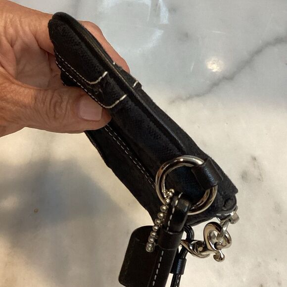 Coach Wristlet Bag Purse Signature Logo Classic Stitch Black Pouch - Picture 11 of 13